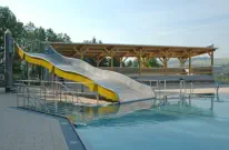 Rutsche im Freibad Unterwellenborn