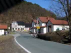Ortseingang von Unterwellenborn her